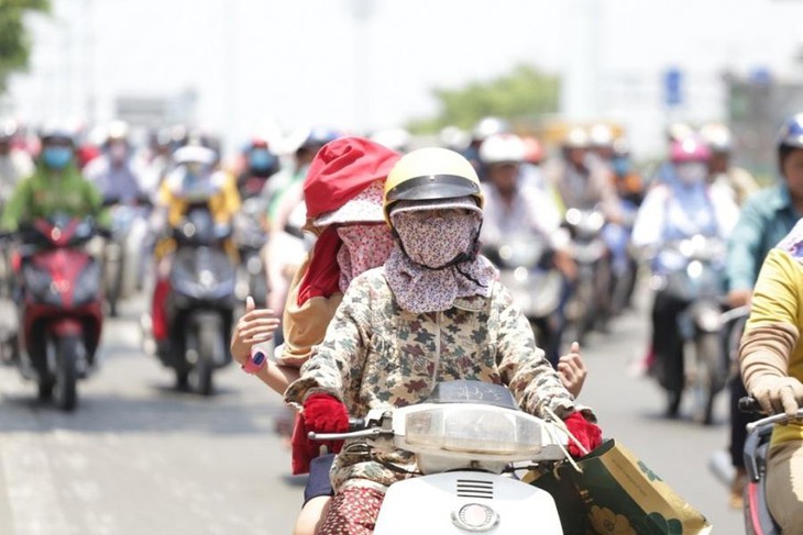 Nắng nóng mùa hè năm nay sẽ ít khốc liệt, có khoảng 3 cơn bão đổ bộ đất liền- Ảnh 2. Nắng nóng mùa hè năm nay sẽ ít khốc liệt, có khoảng 3 cơn bão đổ bộ đất liền- Ảnh 2.