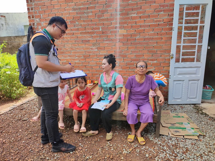 Khánh Hoà: Thành lập 2 đội y tế cơ động đến tận nhà lấy mẫu xét nghiệm sốt rét - Ảnh 1. Khánh Hoà: Thành lập 2 đội y tế cơ động đến tận nhà lấy mẫu xét nghiệm sốt rét - Ảnh 1.