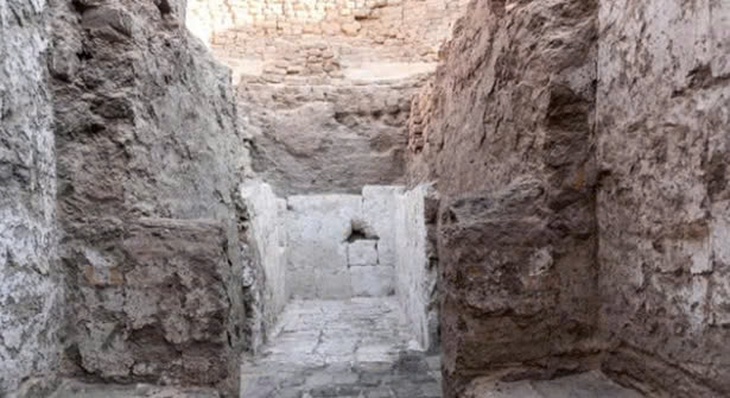 Khai quật lăng mộ pharaoh bí ẩn 3.600 năm tuổi tại Ai Cập- Ảnh 1.