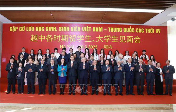 Tổng Bí thư Tô Lâm: Thế hệ trẻ sẽ kế thừa truyền thống hữu nghị, mang đến tương lai tươi sáng cho quan hệ Việt – Trung- Ảnh 3. Tổng Bí thư Tô Lâm: Thế hệ trẻ sẽ kế thừa truyền thống hữu nghị, mang đến tương lai tươi sáng cho quan hệ Việt – Trung- Ảnh 3.