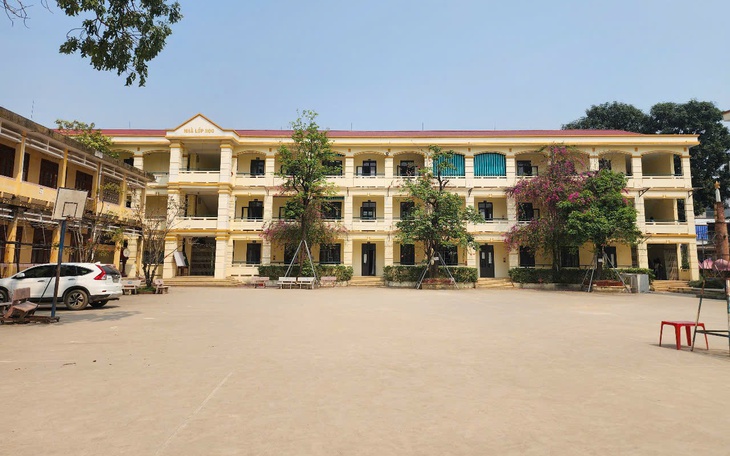 Tuyển sinh sai đối tượng gần 300 học sinh tại 2 trường dân tộc nội trú