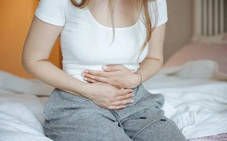 4 dấu hiệu lạc nội mạc tử cung chị em không nên bỏ qua