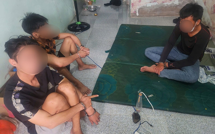 Bắt quả tang nhiều đối tượng tổ chức, tàng trữ trái phép chất ma túy