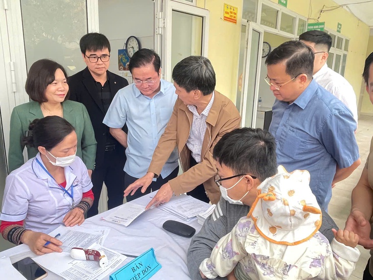Bộ Y tế kiểm tra tiến độ chiến dịch tiêm vaccine phòng sởi tại Hà Nội- Ảnh 1.