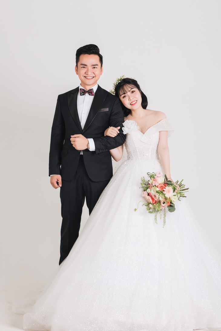 Từng chống chọi với căn bệnh ung thư máu, cuộc sống hiện tại của MC Hạnh Phúc khiến nhiều người ngưỡng mộ- Ảnh 3. Từng chống chọi với căn bệnh ung thư máu, cuộc sống hiện tại của MC Hạnh Phúc khiến nhiều người ngưỡng mộ- Ảnh 3.