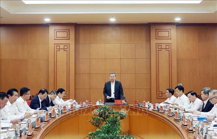 Tổng Bí thư Tô Lâm: Tập trung xử lý dứt điểm các công trình, dự án chậm tiến độ, tồn đọng, kéo dài- Ảnh 2. Tổng Bí thư Tô Lâm: Tập trung xử lý dứt điểm các công trình, dự án chậm tiến độ, tồn đọng, kéo dài- Ảnh 2.