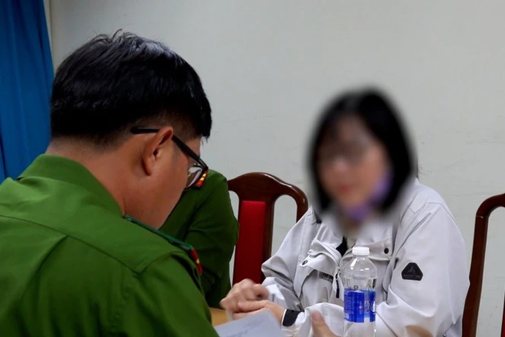 Đối tượng bị Interpol truy nã quốc tế về Bình Thuận đầu thú- Ảnh 1.