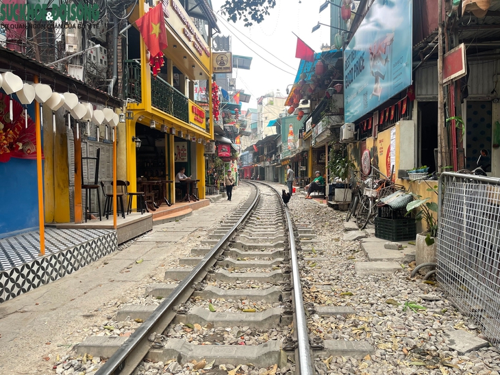 Giải pháp nào cho phố cà phê đường tàu?- Ảnh 1.