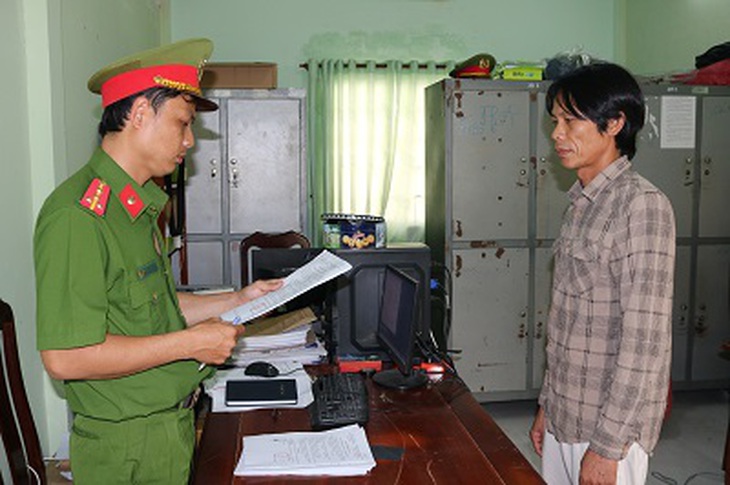 Khởi tố đối tượng tổ chức đánh bạc có nhiều tiền án, tiền sự- Ảnh 1. Khởi tố đối tượng tổ chức đánh bạc có nhiều tiền án, tiền sự- Ảnh 1.