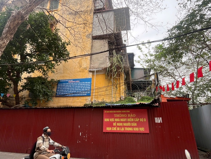 Trước thông tin cải tạo khu tập thể cũ, căn hộ hàng chục năm tuổi 'hét' giá hơn 100 triệu đồng/m2- Ảnh 3.