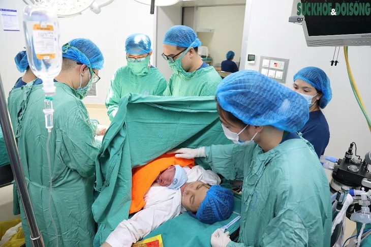 Từ ngày 20/3 không kỷ luật đảng viên khi sinh con thứ 3 - Ảnh 1.