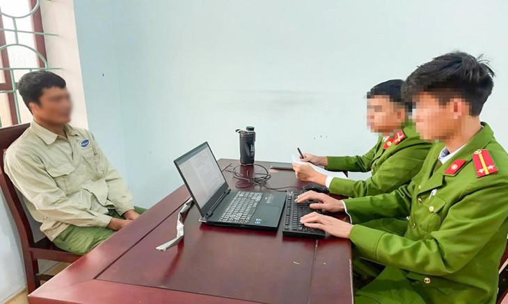 Củng cố hồ sơ xử lý người chồng đánh vợ con trong bữa cơm- Ảnh 1.