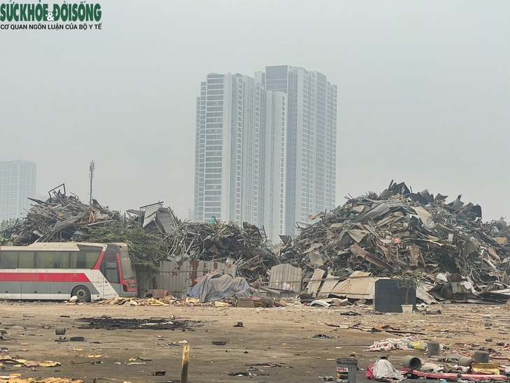 Cận cảnh tiến độ tháo dỡ công trình vi phạm trên 4,3 ha đất nông nghiệp ở Mễ Trì- Ảnh 5.