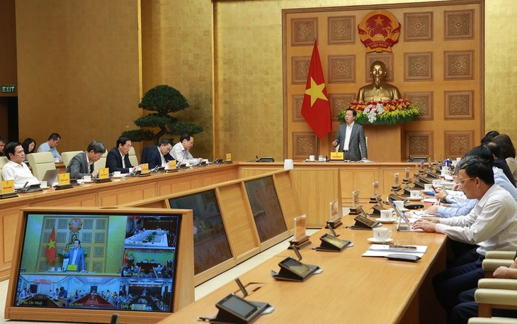 Phó Thủ tướng: Rà soát điều kiện để triển khai kiểm định khí thải xe máy- Ảnh 1.
