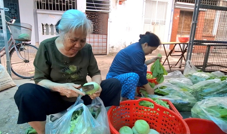 Quán cơm giá 2000 đồng dành cho bệnh nhân K ở Hà Nội- Ảnh 4.