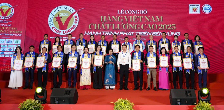Dược phẩm Tâm Bình lần thứ 7 liên tiếp đạt chứng nhận Hàng Việt Nam chất lượng cao- Ảnh 1.