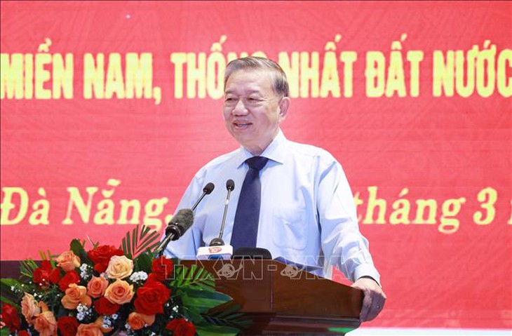 Tổng Bí thư Tô Lâm gặp mặt cán bộ lão thành cách mạng, người có công, gia đình chính sách tiêu biểu- Ảnh 3. Tổng Bí thư Tô Lâm gặp mặt cán bộ lão thành cách mạng, người có công, gia đình chính sách tiêu biểu- Ảnh 3.