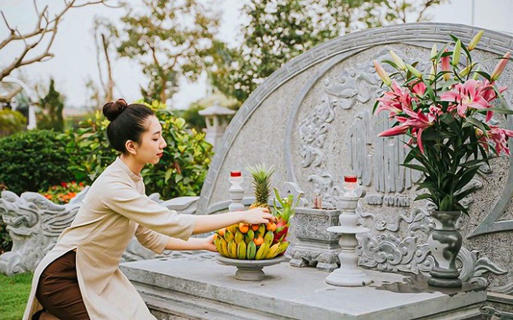 Ngày, giờ đẹp tháng 3 âm lịch để tảo mộ, cúng Tết Thanh minh 2025