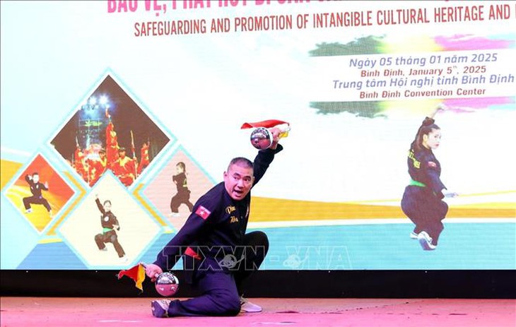 Trình UNESCO đưa 'Võ cổ truyền Bình Định' vào danh sách Di sản văn hoá phi vật thể của nhân loại- Ảnh 1. Trình UNESCO đưa 'Võ cổ truyền Bình Định' vào danh sách Di sản văn hoá phi vật thể của nhân loại- Ảnh 1.