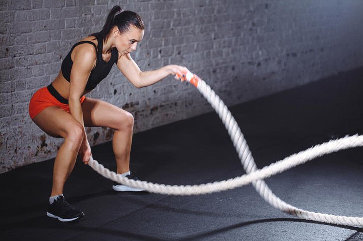 7 bài tập giúp tăng cường đốt cháy calo thay chạy bộ- Ảnh 3.