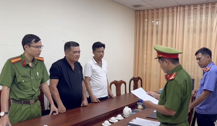 Bắt 2 đối tượng trốn thuế từ hoạt động ‘cò đất’- Ảnh 1.