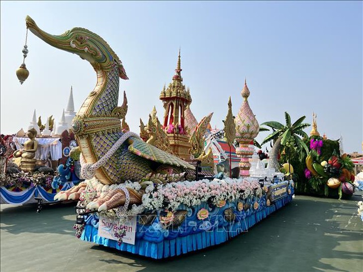 Thái Lan vẫn sẽ tổ chức lễ hội Songkran theo đúng kế hoạch- Ảnh 1. Thái Lan vẫn sẽ tổ chức lễ hội Songkran theo đúng kế hoạch- Ảnh 1.