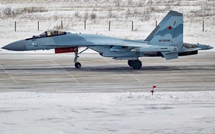 Nga tiếp nhận lô máy bay chiến đấu Su-35S