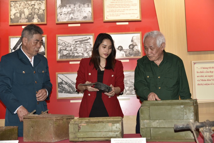 Trưng bày hơn 200 tư liệu, hiện vật quý về chiến thắng Hàm Rồng- Ảnh 2.