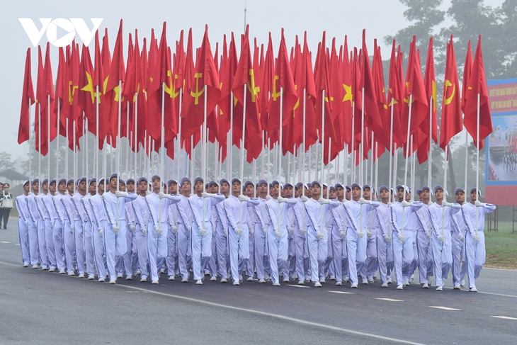 Hình ảnh hợp luyện diễu binh, diễu hành kỷ niệm 50 năm Ngày giải phóng miền Nam- Ảnh 3. Hình ảnh hợp luyện diễu binh, diễu hành kỷ niệm 50 năm Ngày giải phóng miền Nam- Ảnh 3.