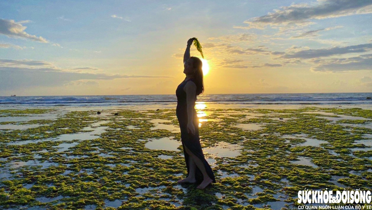 Bãi rêu xanh mướt đẹp như tranh thủy mặc ở Ninh Thuận- Ảnh 2. Bãi rêu xanh mướt đẹp như tranh thủy mặc ở Ninh Thuận- Ảnh 2.
