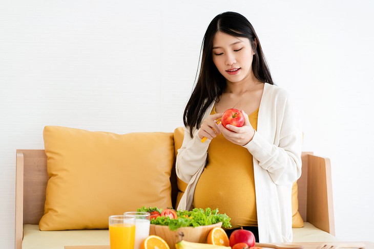 Mẹ bầu bị béo phì có ảnh hưởng đến sự phát triển của em bé không?- Ảnh 3. Mẹ bầu bị béo phì có ảnh hưởng đến sự phát triển của em bé không?- Ảnh 3.