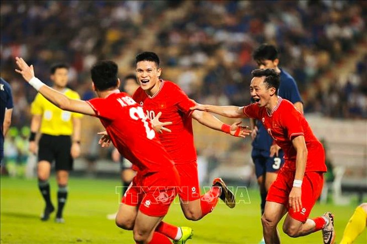 Công bố danh sách đội tuyển Việt Nam tập trung dịp FIFA Days tháng 3/2025- Ảnh 1. Công bố danh sách đội tuyển Việt Nam tập trung dịp FIFA Days tháng 3/2025- Ảnh 1.