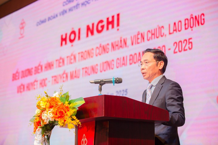 Phong trào thi đua của 'Viện Máu' luôn hướng đến nâng chất lượng dịch vụ khám chữa bệnh- Ảnh 1. Phong trào thi đua của 'Viện Máu' luôn hướng đến nâng chất lượng dịch vụ khám chữa bệnh- Ảnh 1.