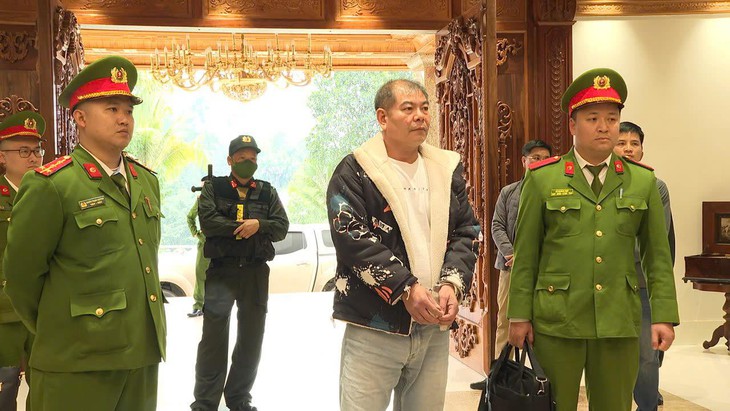 Công an Phú Thọ tìm bị hại trong vụ bắt 'Tuấn trắng'- Ảnh 1.