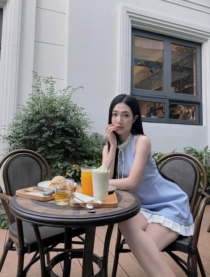Vẻ đẹp đời thường của nữ diễn viên quê Bắc Ninh trong 'Cha tôi, người ở lại'- Ảnh 3.