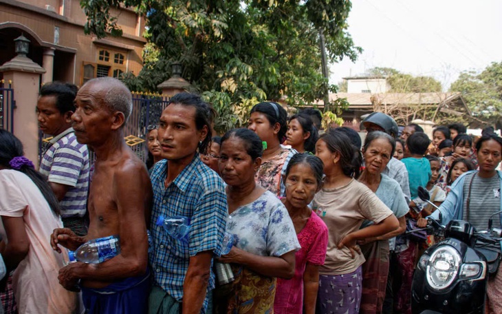 Động đất ở Myanmar: Hơn 2.700 người thiệt mạng, hàng nghìn người thiếu lương thực và chỗ ở