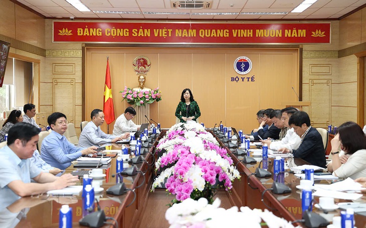 Bộ trưởng Đào Hồng Lan: Sắp xếp, tổ chức lại cơ sở y tế nhưng không để khoảng trống trong chăm sóc sức khỏe nhân dân