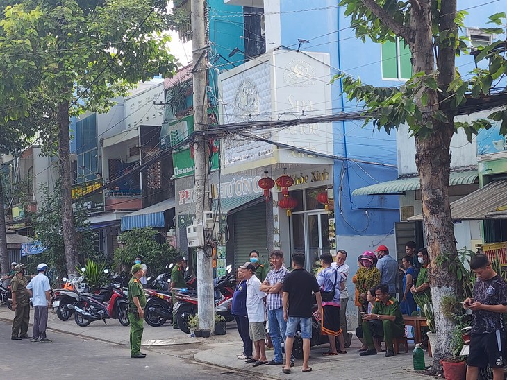 Cháy nhà ngõ hẹp 4 người tử vong- Ảnh 1.
