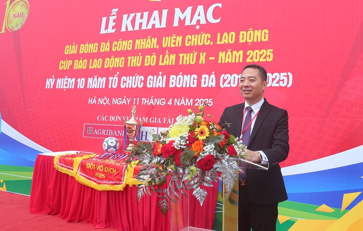 Chính thức khởi tranh Giải bóng đá CNVCLĐ Cúp Báo Lao động Thủ đô lần thứ X - năm 2025- Ảnh 3. Chính thức khởi tranh Giải bóng đá CNVCLĐ Cúp Báo Lao động Thủ đô lần thứ X - năm 2025- Ảnh 3.