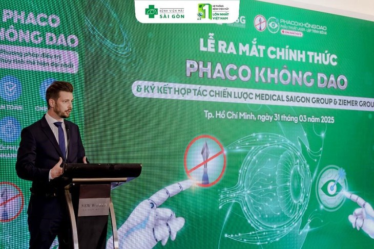 Hợp tác chiến lược cùng tập đoàn Thụy Sĩ, Bệnh viện Mắt Sài Gòn ra mắt công nghệ mới- Ảnh 2. Hợp tác chiến lược cùng tập đoàn Thụy Sĩ, Bệnh viện Mắt Sài Gòn ra mắt công nghệ mới- Ảnh 2.