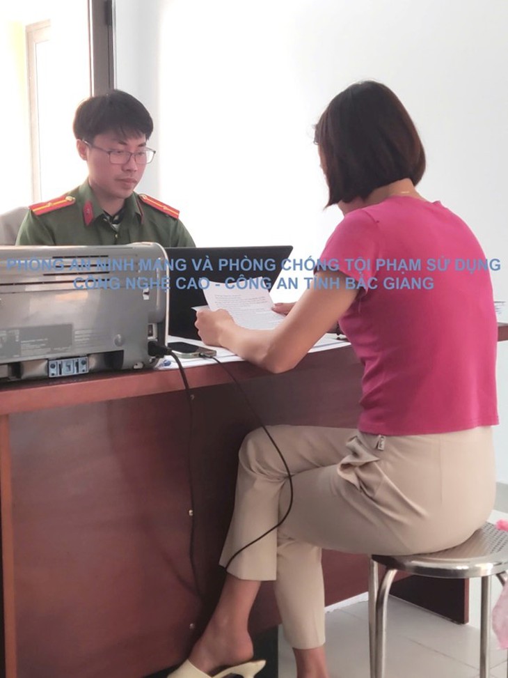 Phát tán văn bản xin ý kiến sáp nhập xã, hai người bị xử phạt- Ảnh 1.