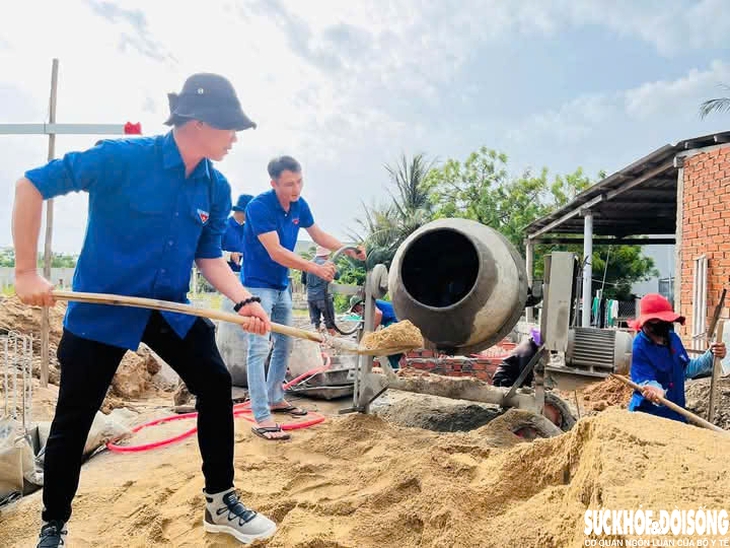 Ninh Thuận xóa gần 2.000 nhà tạm, nhà dột nát trong 90 ngày đêm- Ảnh 1.
