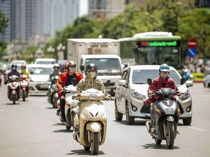Hôm nay nhiều khu vực nắng nóng trên 37 độ- Ảnh 2.