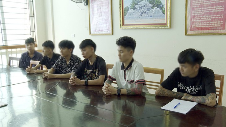 Bị lừa qua mạng, 6 thanh niên sập bẫy 'việc nhẹ, lương cao' - Ảnh 1.