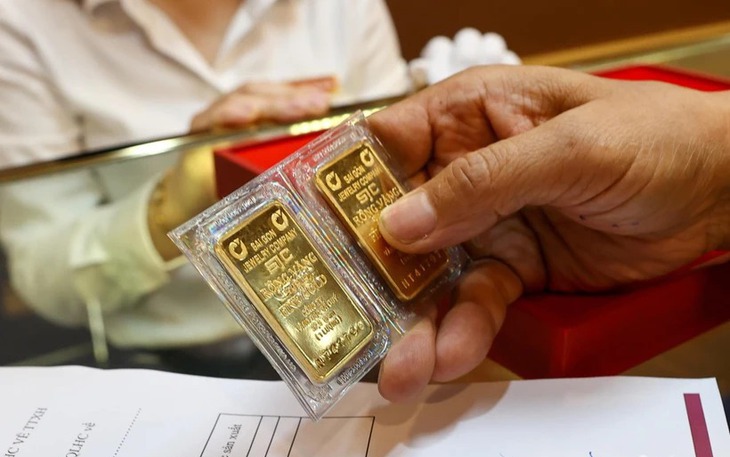 Giá vàng trong nước tăng phi mã, giao dịch quanh mức 106,4 triệu đồng