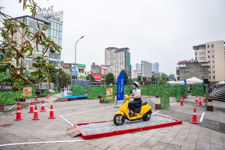 Hành trình 'Phủ Xanh Đông Bắc - Tây Bắc' của xe máy điện VinFast khuấy động Thái Nguyên- Ảnh 2. Hành trình 'Phủ Xanh Đông Bắc - Tây Bắc' của xe máy điện VinFast khuấy động Thái Nguyên- Ảnh 2.