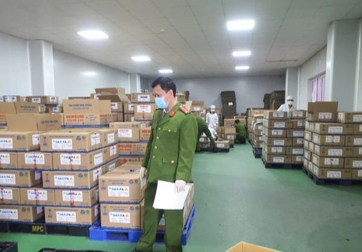 Đường dây sản xuất gần 600 loại sữa giả 'trốn thuế' hơn 28 tỷ đồng- Ảnh 1.