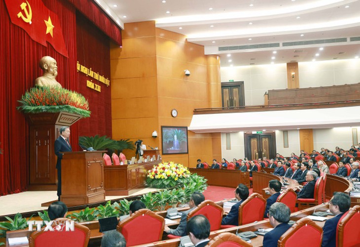 Bế mạc Hội nghị Trung ương 11 khóa XIII: Hội nghị lịch sử bàn quyết sách lịch sử- Ảnh 2. Bế mạc Hội nghị Trung ương 11 khóa XIII: Hội nghị lịch sử bàn quyết sách lịch sử- Ảnh 2.