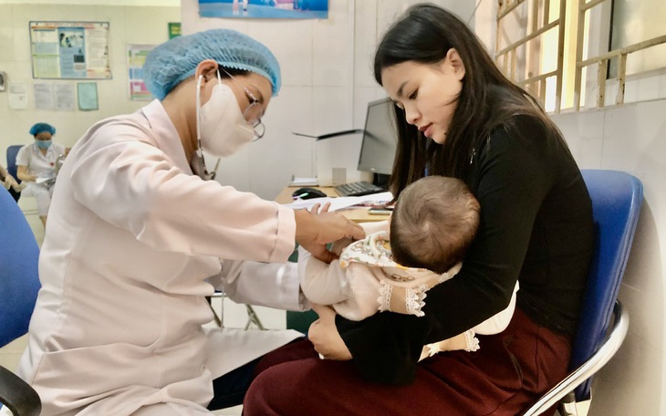 Số ca mắc sởi ở Hà Nội tiếp tục tăng, trên 10 tuổi chiếm tỷ lệ cao nhất