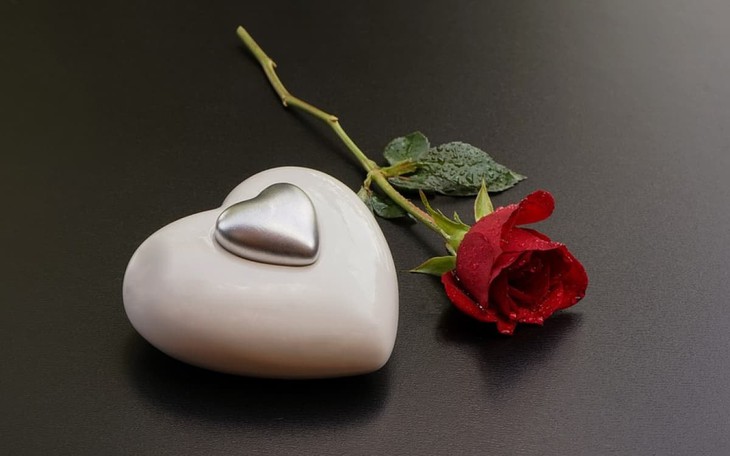 Những mẫu thiệp Valentine 14/4 - Valentine đen đẹp nhất- Ảnh 14.